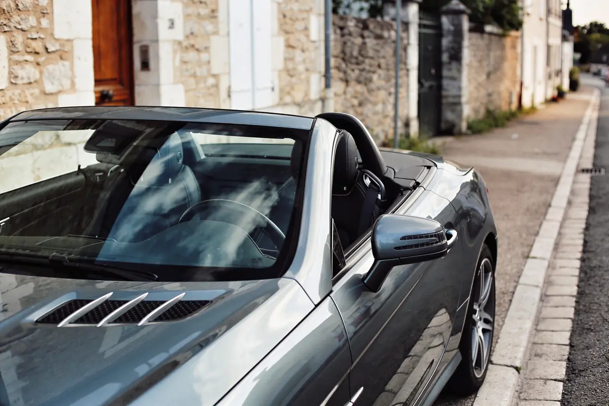 Découvrez le monde de la mb SL Class : Modèles et occasions !