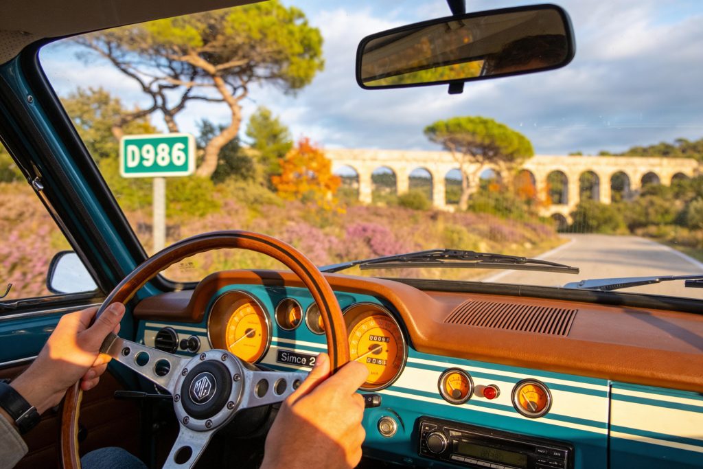 Exposition de Belles Voitures en Pic Saint Loup