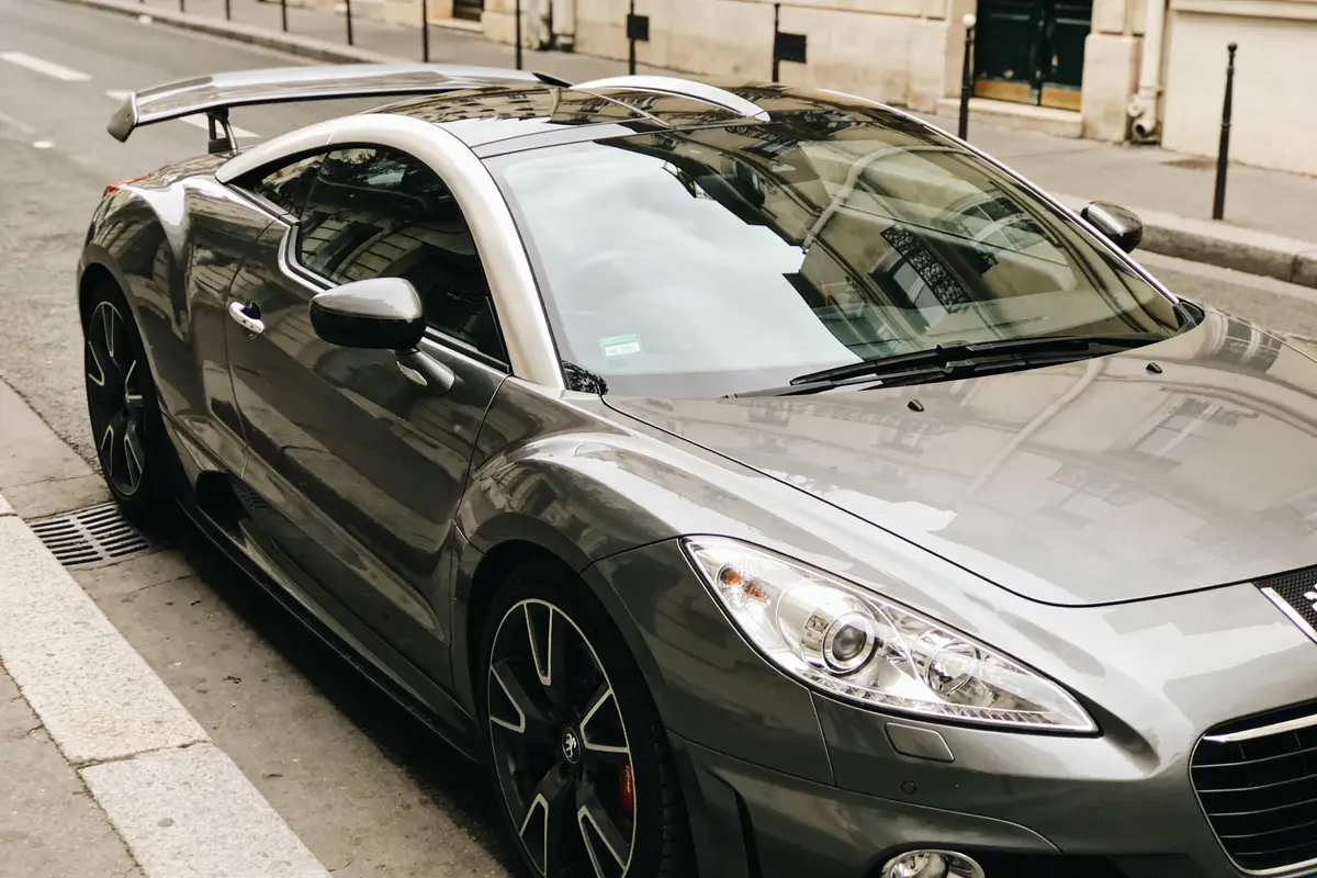 Peugeot RCZ R Avis : Est-ce la voiture sportive qu’il vous faut ?