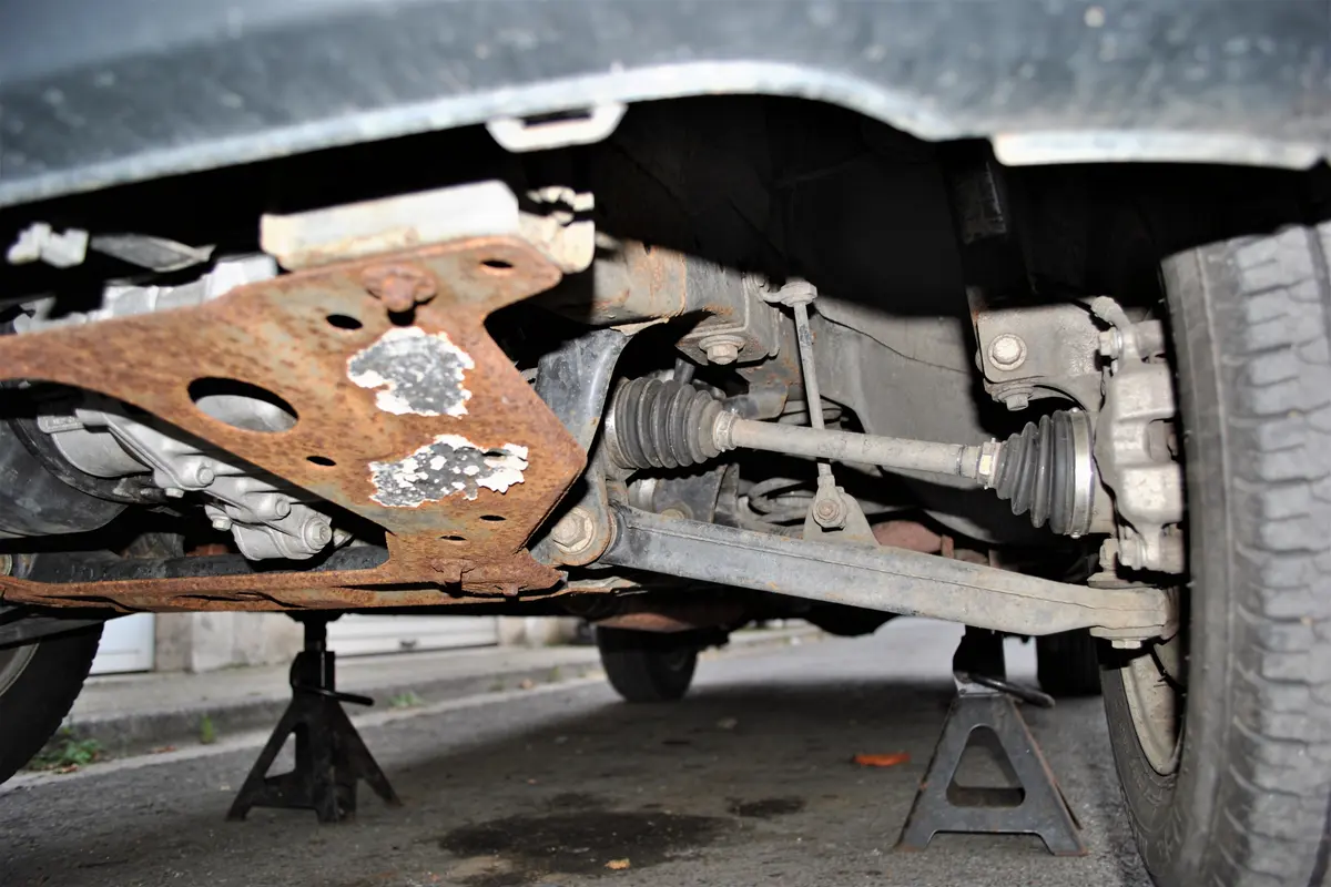 Corrosion du Berceau : Comment l’éviter et Agir Rapidement ?